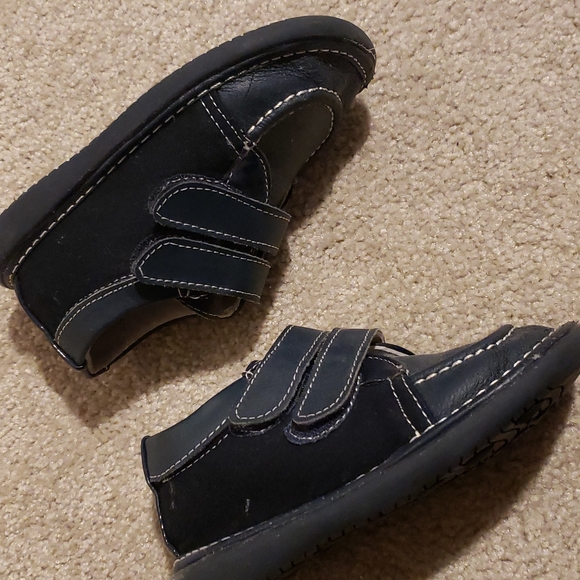 Wee Squeak 10 navy boy shoes - Picture 3 of 9